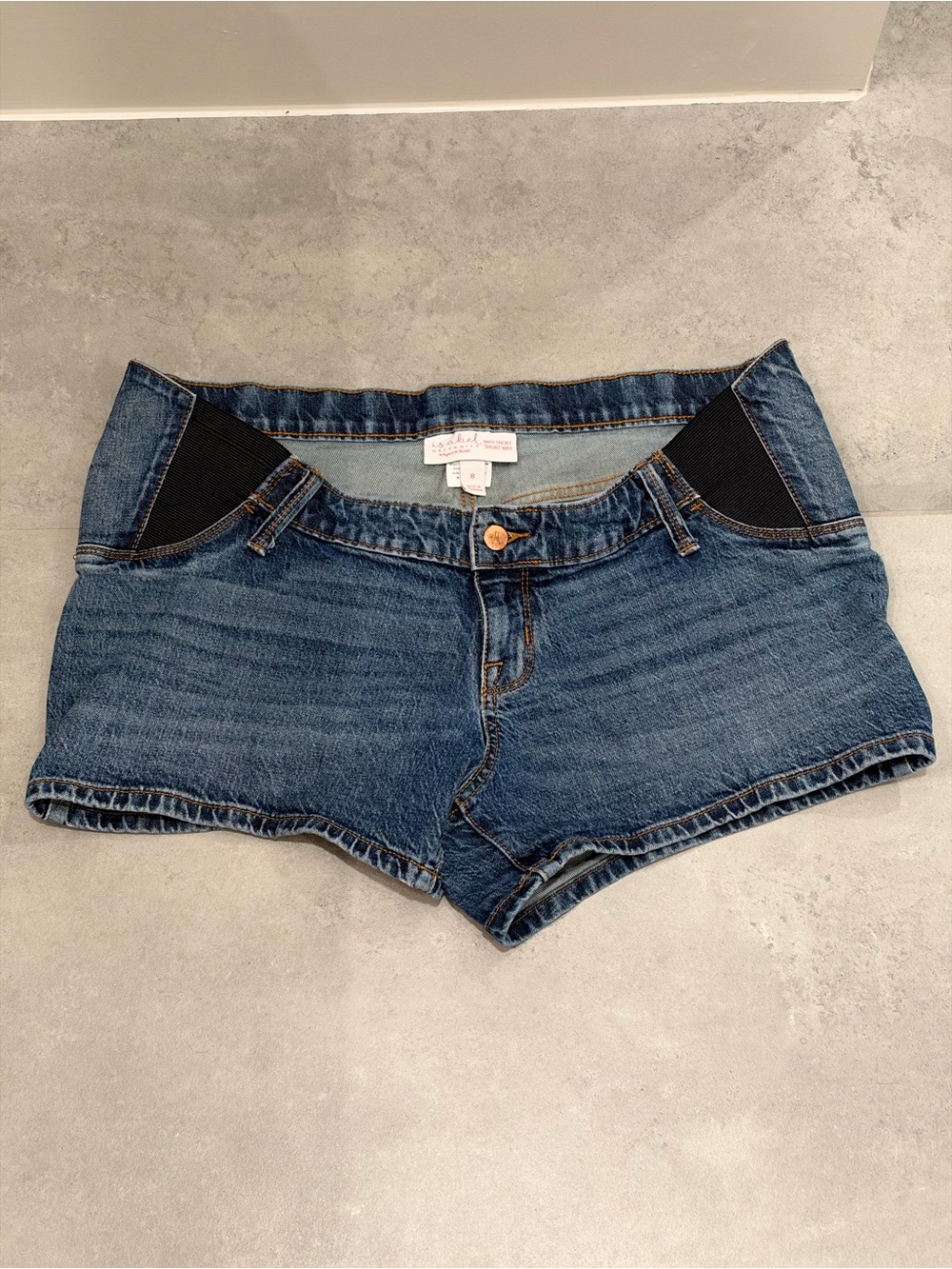 Stretch-Panel Maternity Denim Short Shorts in Blue Isabel Size 8